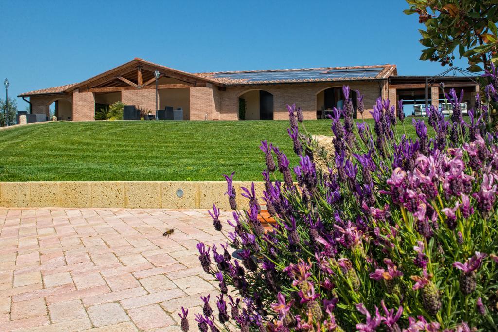 Apartmán Agriturismo Deni Cenaia Exteriér fotografie