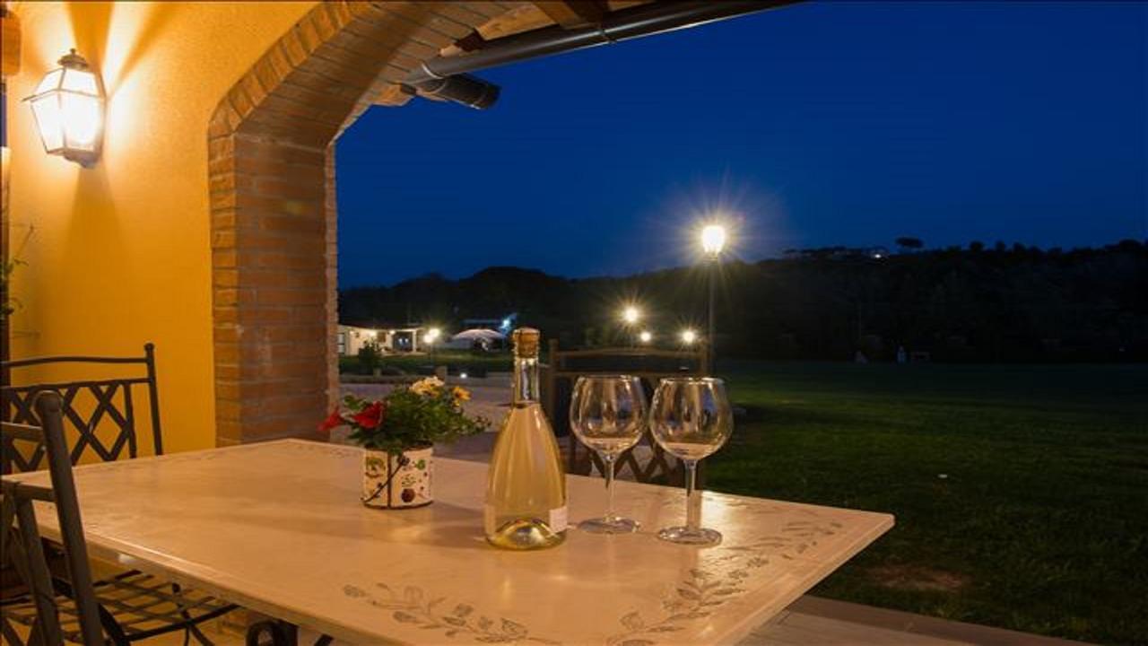 Apartmán Agriturismo Deni Cenaia Exteriér fotografie