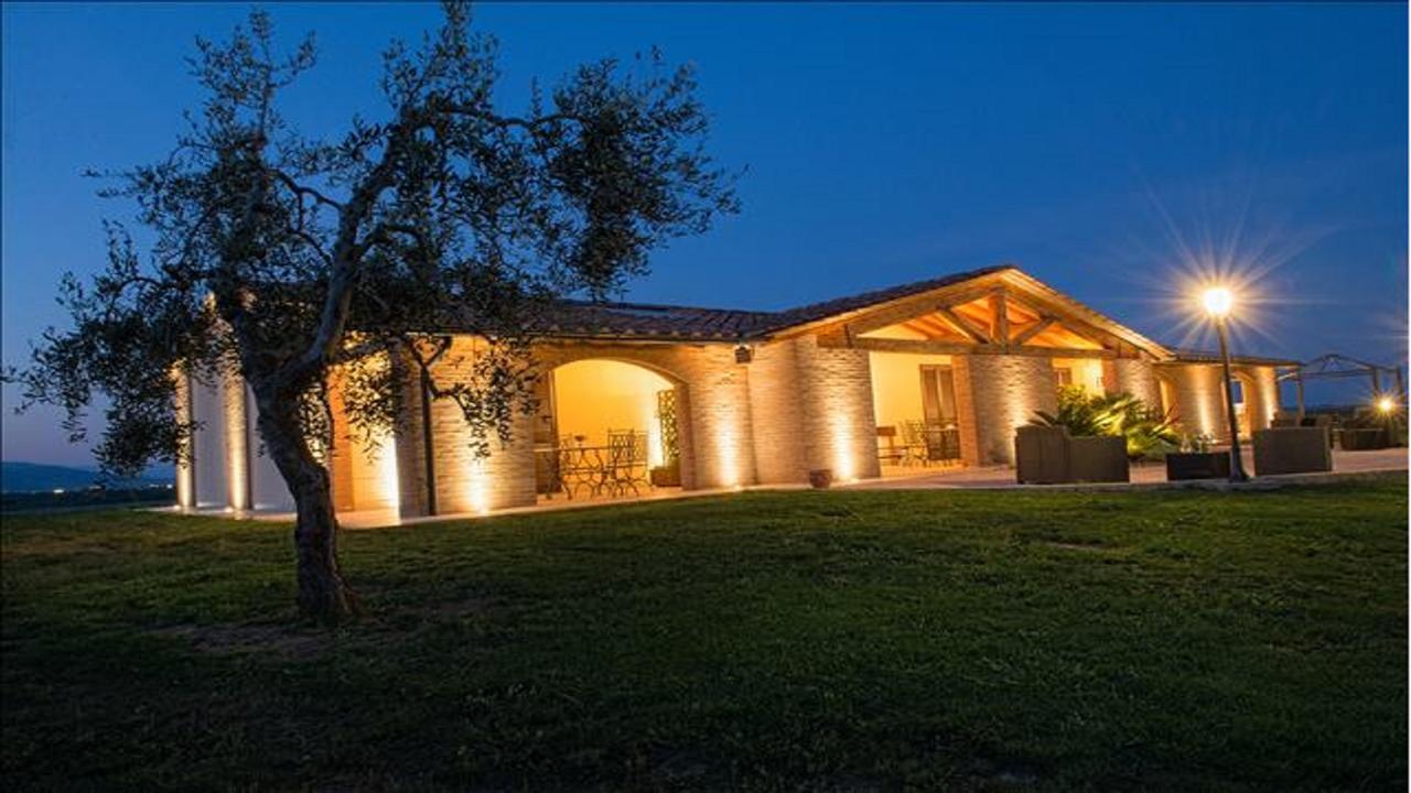 Apartmán Agriturismo Deni Cenaia Exteriér fotografie
