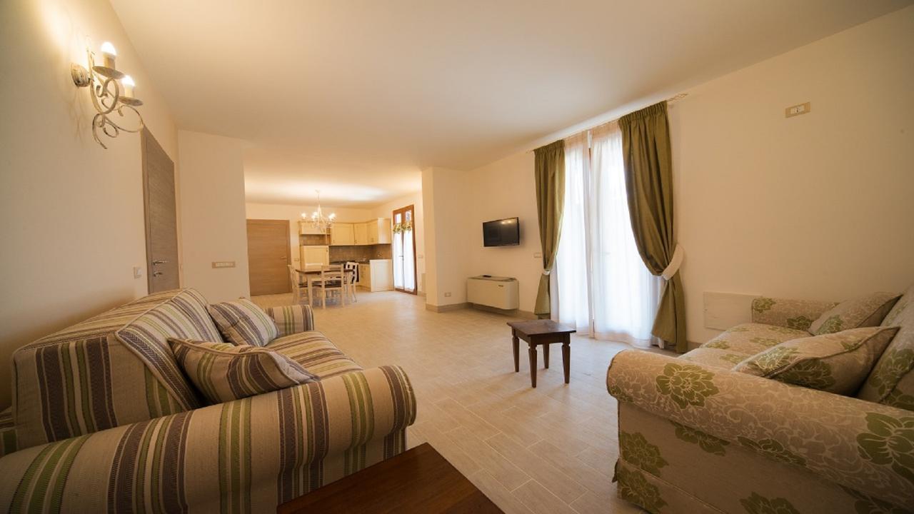 Apartmán Agriturismo Deni Cenaia Exteriér fotografie